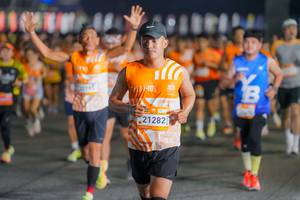 BIB: 21282
                            <button type="button" onclick="openModal(22834042)" class="btn btn-primary btn-sm float-right btn-popup" data-toggle="modal" data-target=".modal-high-quality">
                        <i class="fas fa-shopping-cart"></i> Add to Cart
                    </button>
                                            <button type="button" onclick="isThisMe(22834042, true)" class="btn btn-success btn-sm float-right btn-popup btn-isme hidden" data-toggle="tooltip" data-placement="bottom" title="นี่คือรูปของคุณใช่ไหม คลิกที่นี่เพื่อเอาเข้าอัลบั้ม">
                        <i class="fas fa-plus"></i> Add to album
                    </button>
                    <button type="button" onclick="isThisMe(22834042, false)" class="btn btn-warning btn-sm float-right btn-popup btn-isnotme hidden">
                        <i class="fas fa-ban"></i> Remove from album
                    </button>